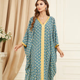 Jalabiya with batwing sleeves | Loose and comfortable fit | Printed with gold foil accents