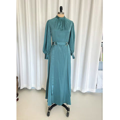 Muslim women's fashionable slimming fitted dress