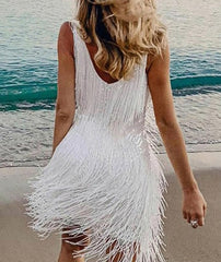 فستان نسائي أوروبي وأمريكي مثير بشراشيب ورقبة على شكل حرف V