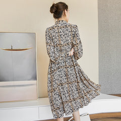 جديد وصول موضة الربيع ميدي فستان الشاطئ المرأة OL مزاجه طباعة الأزهار الخامس الرقبة فانوس كم عطلة بوهو فستان من الشيفون