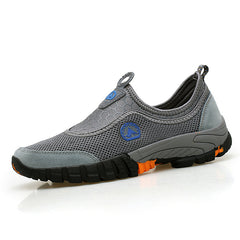 2021 summer new outdoor sports shoes men's lazy shoes cover foot mesh casual breathable hiking shoes middle-aged and elderly shoes