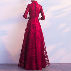 Ladies mid-sleeve long lace banquet wedding dress L525