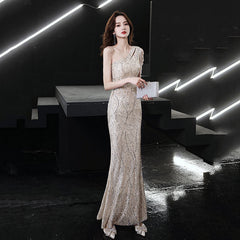 Sequined fishtail evening dress women's 2022 new temperament long shoulder tassel sexy host banquet dress