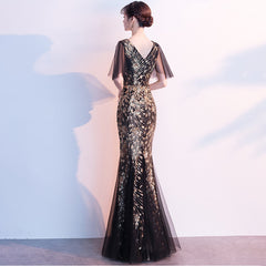 فستان سهرة ذهبي جديد بسعر خاص لعام 2022 للسيدات للولائم طويل مزين بالترتر فستان ذيل السمكة النحيف