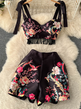 Spring and summer new women's retro court style printing suit women's strappy fringed suspender top + waist wide-leg shorts two-piece set 7.29