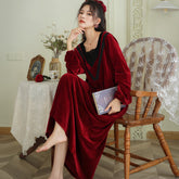 Retro gold velvet Night Dress Women Winter Warm Long Sleeve Robe Vintage Nightgowns Court Style Sleepwear Elegant Sleepdress Nightwear