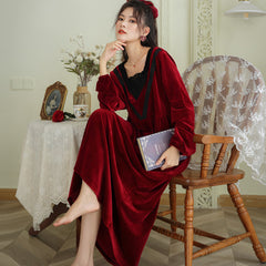 Retro gold velvet Night Dress Women Winter Warm Long Sleeve Robe Vintage Nightgowns Court Style Sleepwear Elegant Sleepdress Nightwear