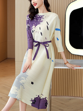 Miyake pleated dress 2022 autumn new large size loose printing fashion temperament one word tie skirt