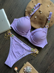 ملابس سباحة مرصعة بالألماس والكريستال بلون سادة مجمعة