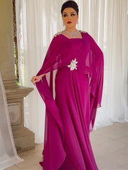 Elegant chiffon dress with diamond waist and hem slit