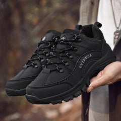 New large size hiking shoes men's thick-soled outdoor sports shoes leather low-cut hiking shoes cross-country boots casual shoes