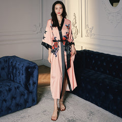 2022 جديد الساتان الشيفون منامة كبيرة الحجم المرأة الصيف الوردي الوردي الطيور روب للنوم ثوب النوم ملابس المنزل النسائية