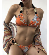 ملابس سباحة نسائية منقسمة، إكسسوارات معدنية مثيرة، ملابس سباحة بكيني