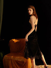 Ladies Pajamas Sling Velvet Lace Sling Dress Sexy V-Neck Retro Black Autumn and Winter Nightgown Nightdress Long