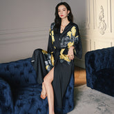 بيجامة من الحرير الجليدي لعام 2022 ثوب نوم نسائي للربيع والخريف ملابس منزلية من الشيفون والساتان الزهري يمكن ارتداؤها في الخارج