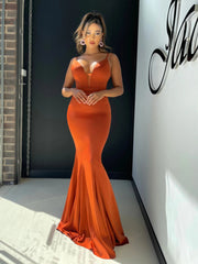 New dress European and American women's dress V-neck halter strap hip skirt Slim fit fishtail skirt Banquet dress