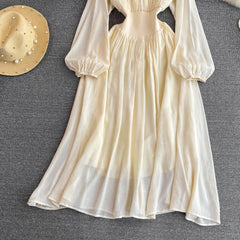 Sweet and ladylike, elegant, solid color, pleated, round neck, slim waist and slim A-line dress