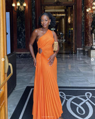 سليم صالح انقطاع الكتف واحد ثوب ثوب مطوي