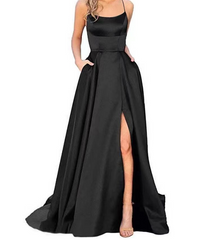 2023 صيف جديد بلون المرأة الأوروبية والأمريكية فستان وصيفة الشرف التخسيس الحمالات الصديقات تنورة طويلة موضة مأدبة مساء اللباس