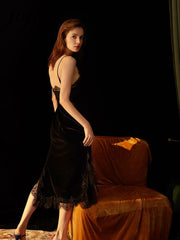 Ladies Pajamas Sling Velvet Lace Sling Dress Sexy V-Neck Retro Black Autumn and Winter Nightgown Nightdress Long