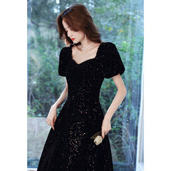 تنورة فستان سهرة سوداء بطراز جديد الأكثر مبيعًا 2022 صيف جديد مزاجه فرنسي مقطع طويل مأدبة المشاهير الفاخرة للمرأة