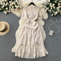 French celebrity style high-end lace puff sleeve V-neck dress female waist slimming dress