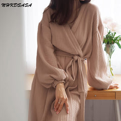 رداء نوم نسائي بلون واحد لعام 2022 بأكمام منتفخة رداء حمام نسائي ملابس نوم قطنية رداء نسائي ملابس منزلية ملابس ربيعية للاستلقاء