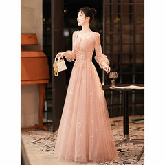 Best-selling new 2023 new spring temperament ladies French evening dress host gentle pink evening dress female banquet