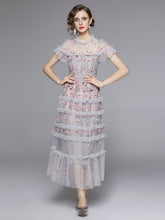 Round neck lotus leaf short-sleeved see-through mesh heavy industry embroidery flower waist and large long dress