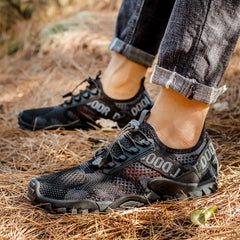 Men's Hiking Shoes High Quality Sports Shoes Summer New Hiking Mountaineering Sports Men's Outdoor Sports Shoes Wading Shoes