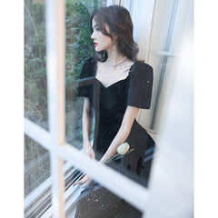 تنورة فستان سهرة سوداء بطراز جديد الأكثر مبيعًا 2022 صيف جديد مزاجه فرنسي مقطع طويل مأدبة المشاهير الفاخرة للمرأة