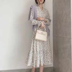 Long Sleeve Dress Women Elegant Printed V Neck Bell Sleeve Vintage A-Line Casual High Waist Robe Women Spring Summer Vintage