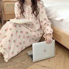 Cute Long Sleeve Nightgowns Women Sleepshirts Ruffle Tender Strawberry Print A-line Nightdress Girls Midi Autumn Sweet Sleepwear