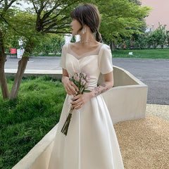 Satin wedding dress 2022 new temperament French light wedding dress simple travel shooting white wedding dress first love tea break skirt