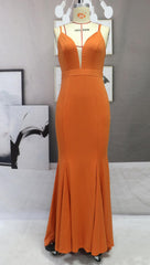 New dress European and American women's dress V-neck halter strap hip skirt Slim fit fishtail skirt Banquet dress