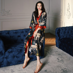 بيجامة من الساتان 2022 ثوب نوم نسائي صيفي خفيف ليوبارد ملابس منزلية للربيع والخريف