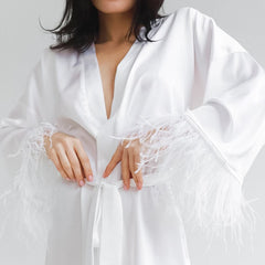 Women Silk Satin Short Night Robe Solid Kimono Robe Fashion Bath Robe Sexy Bathrobe Peignoir Femme Wedding Bride Bridesmaid Robe