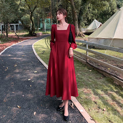 Women's Fashion Dress 2023 Chinese New Year Long-sleeved Dress Temperament Square Collar Over-the-Knee Long Hepburn Style Little Black Dress 4y18