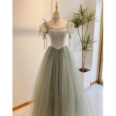 Hot selling new evening dress light luxury niche French high-end birthday dress host small dress female autumn graduation
