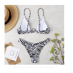 Bikini,womens bikini,bikini for women,bikinis for women,bikinis,cupshe bikini,cupshe bikini for women,red bikini for women,cupshe,triangle bikini top