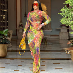 2023 النمط الأوروبي والأمريكي مثير الجولة الرقبة نحيل الجوف فستان طويل Pteris طباعة كم طويل الورك تنّورة مجسّمة الشارع العصرية فستان المرأة