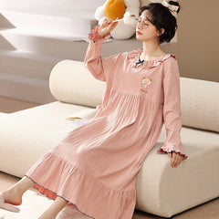 Nightdress women's spring and autumn cotton round neck long-sleeved long section over the knee large size 200 catties fat sister pajamas ca