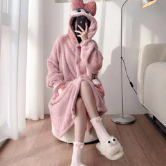 Donald Duck pajamas women's fall and winter coral fleece nightgown thickened student cute long section plus velvet Korean version bathrobe outerwear