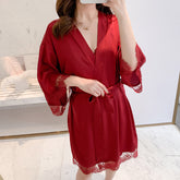 Spring and Autumn Lady Lace Lace silk robe over a version of the wedding wedding dressing gown bathing robe