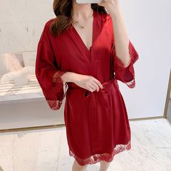 Spring and Autumn Lady Lace Lace silk robe over a version of the wedding wedding dressing gown bathing robe