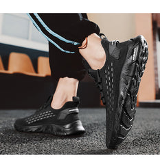 Men's shoes 2023 new summer breathable thin section flying mesh shoes men's casual all-match deodorant mesh sports trendy shoes