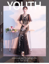 فستان سهرة ذهبي جديد بسعر خاص لعام 2022 للسيدات للولائم طويل مزين بالترتر فستان ذيل السمكة النحيف