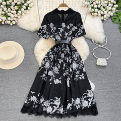 High-end light luxury temperament short-sleeved V-neck waist slimming lace stitching printed A-line dress elegant long skirt