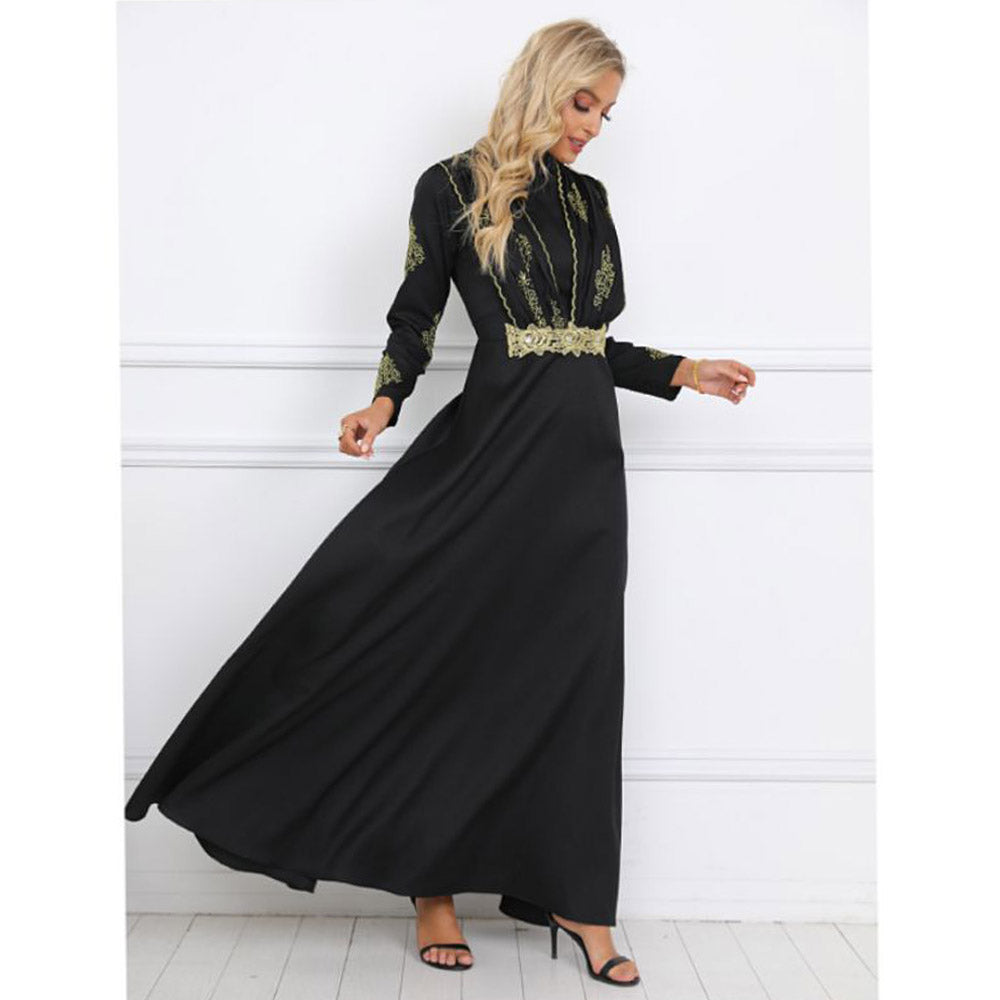 Fashionable plaid A-line Muslim long dress with a cinched waist