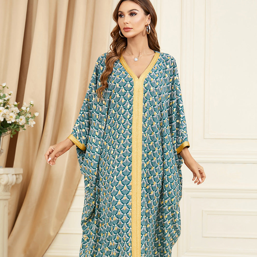 Jalabiya with batwing sleeves | Loose and comfortable fit | Printed with gold foil accents